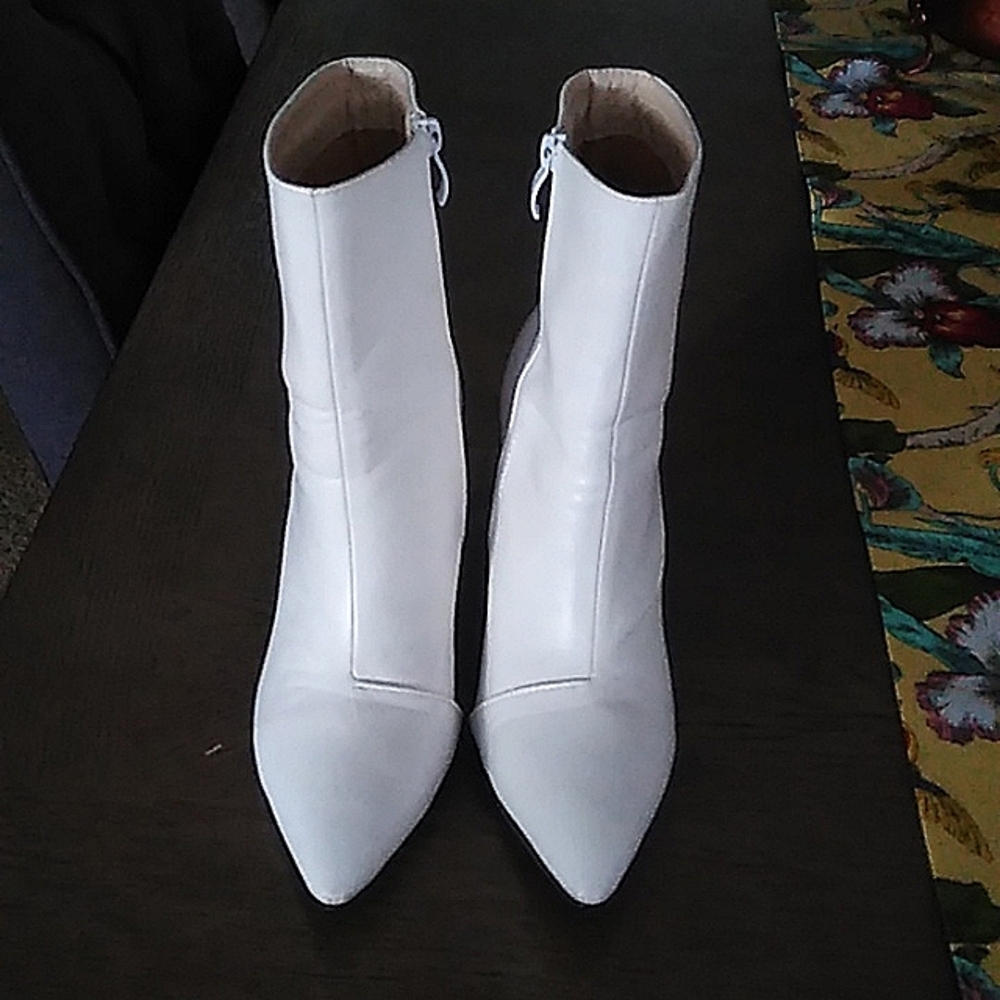 Ankle boots